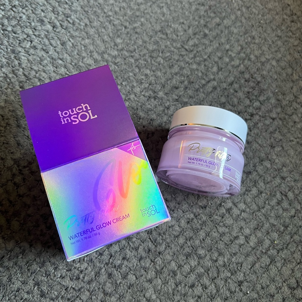 TOUCH IN SOL Pretty Filter Waterful Glow Cream
